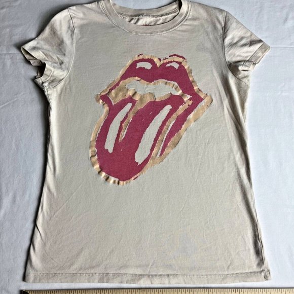 Rockware T-Shirt Top Women's Size Small Pink/Peach Rolling Stones Graphic Cotton - Picture 7 of 7